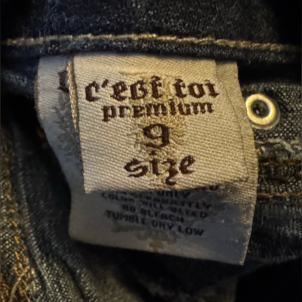 C’est-Toi Premium Y2K Denim Blue Cropped Jeans w/ Stretch & Rhinestone Buttons - Picture 8 of 14
